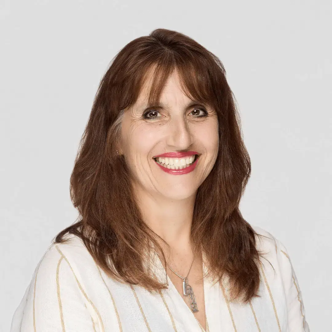 Headshot of Naomi Goldapple, Senior Vice President, Data & Intelligence